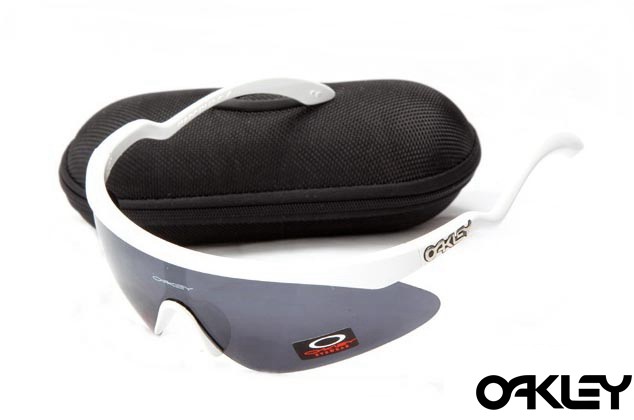 Oakley razor blade new sunglasses white / black iridium - Fake Oakley ...